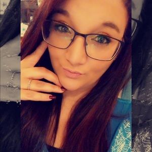 Meet your Posher, Alana